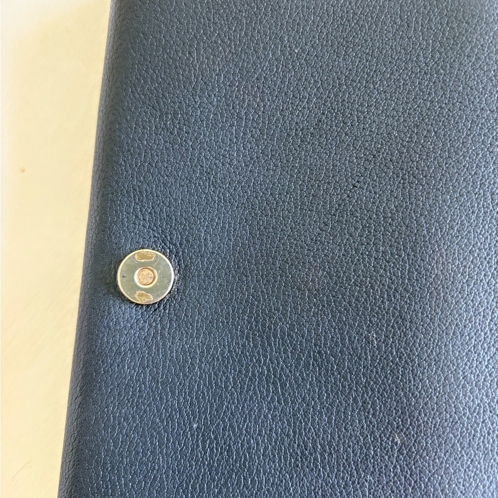 Tory Burch Black Pebbled Leather Embossed Logo Crossbody - Picture 11 of 12